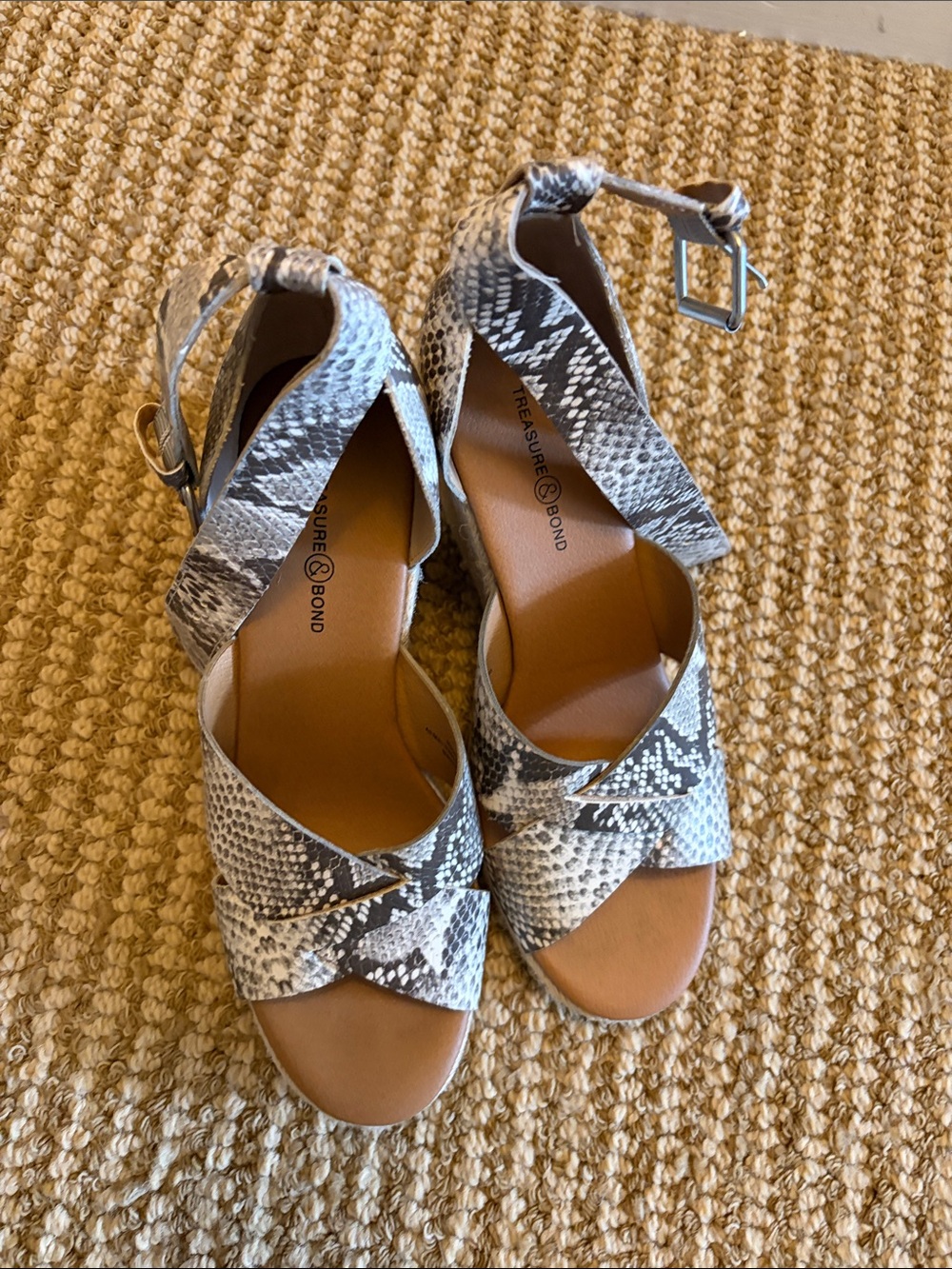 Treasure & Bond Snake-Print Crisscross Ankle Strap Sandals - Gray/White